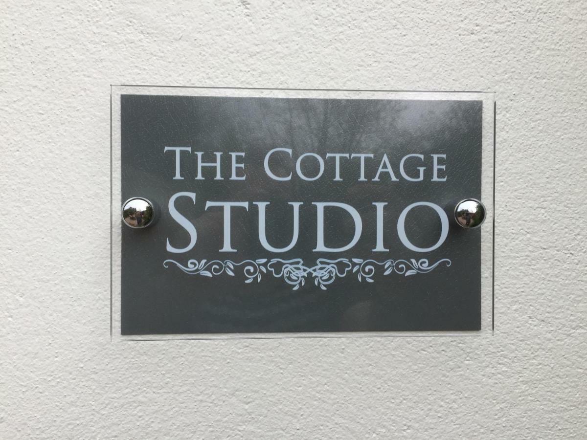 The Cottage Studio Wool Luaran gambar